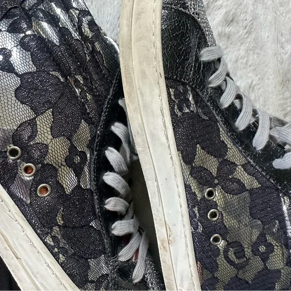P448 Women’s Black, Metallic and Lace High Tops, Size 9-9.5 - Picture 7 of 10